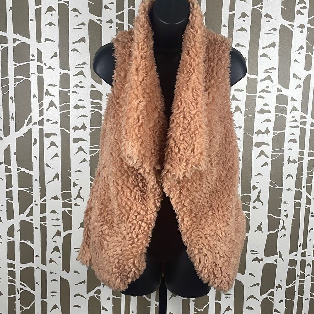 Faux Sherpa Fur Open Front Vest S Blush